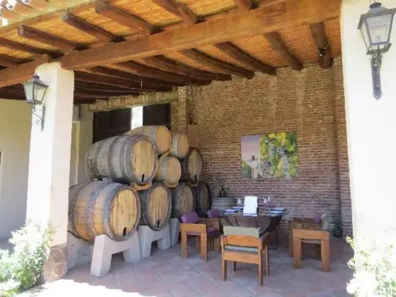 Bodega y Viñedos Nanni SA - Barricas